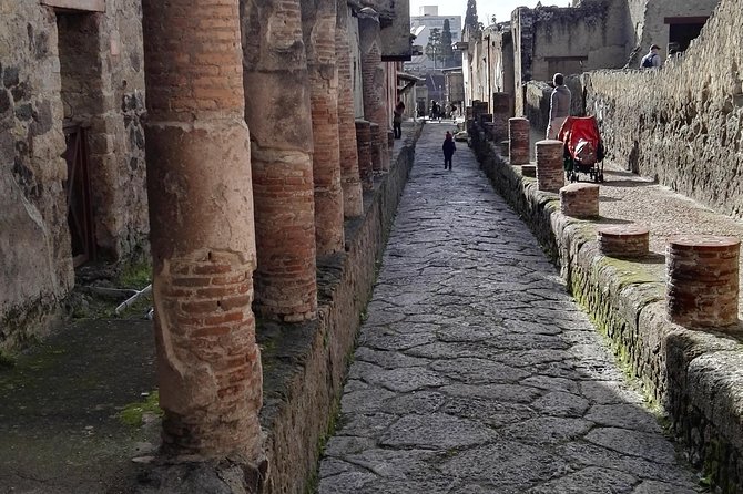 Private Guided Tour Of Naples Historic Center & Pompeii - Naples Cathedral and San Gennaro’s Chapel