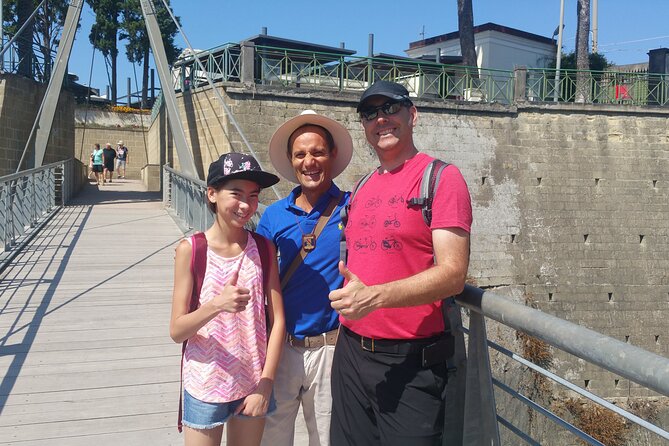 Private Herculaneum Tour – Top Experience with Local Guide - Elegant homes by the bay