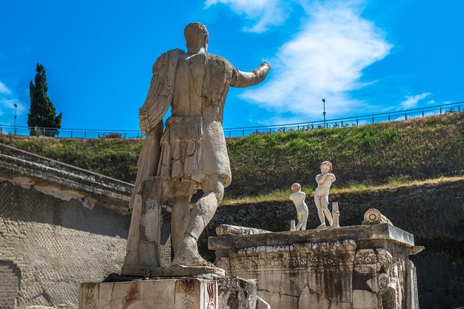 Private Herculaneum Tour – Top Experience with Local Guide - Religion, politics, and the spaces between rooms