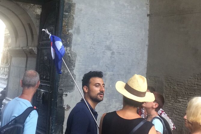 Private Naples Walking Tour with Tourist Guide - Via Toledo shows the city at street level