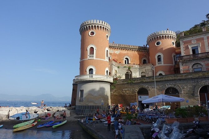 Private Sightseeing Tour in Naples by Vespa - Posillipo and the best panoramic stop