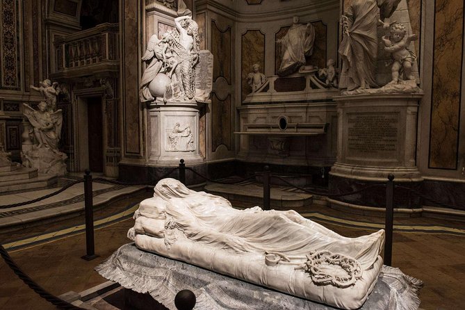 Private Tour. Chapel of San Severo and the H. Centre of Naples - Entering San Severo Chapel and meeting the Veiled Christ