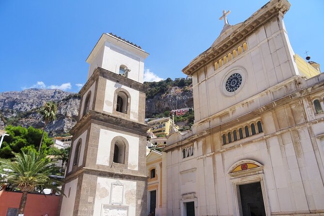 Private Tour of Pompeii, Sorrento and Positano from Naples - The driver is part of the experience