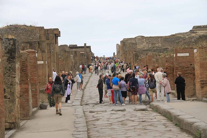 Private Tour of Pompeii, Sorrento and Positano from Naples - Pompeii: start with the Roman city, not just the postcard