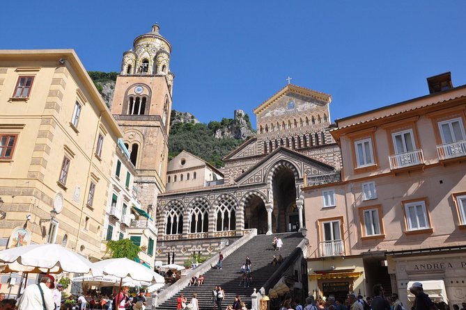 Private Transfer: from Naples (hotel-airport-train station) to Amalfi (hotel) - Reaching your Amalfi hotel or port