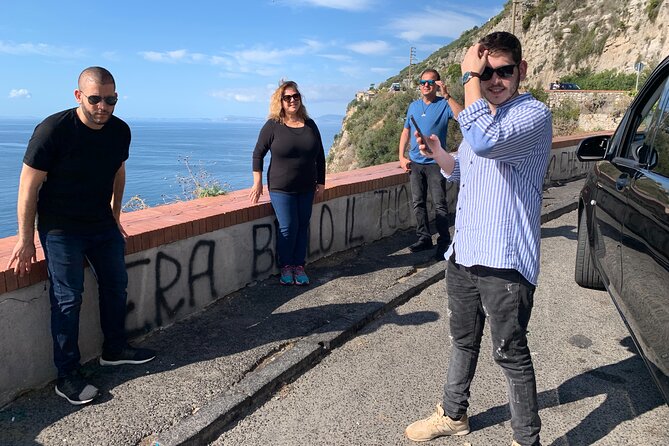 Private Transfer From Naples to Ravello/Sorrento stop at Pompeii - The minivan, pickup, and road-day practicalities