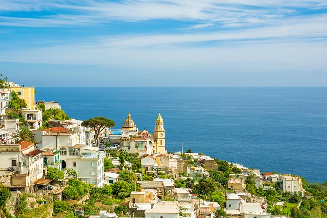 Private transfer: Naples to Positano, 2h in Vesuvius or Pompeii - A realistic look at the three to four hours