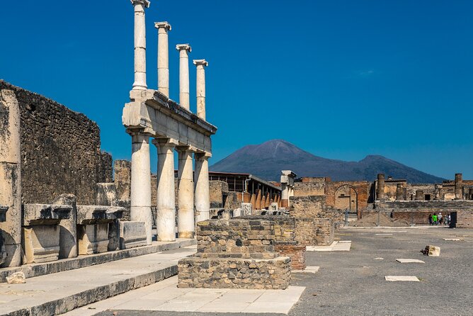 Private Transfer: Naples to Sorrento with Pompeii Guided Tour - The House of the Faun