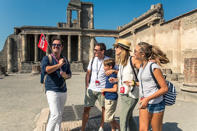 Private Transfer: Naples to Sorrento with Pompeii Guided Tour - Teatro Grande and the Basilica