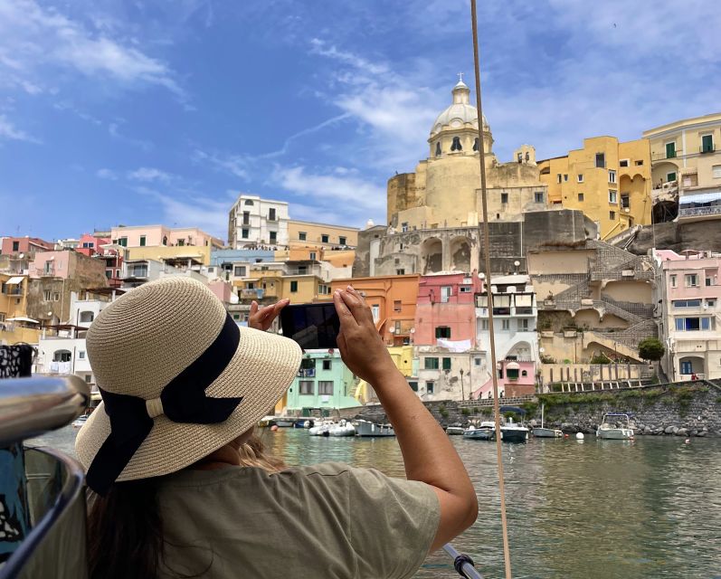 Procida: Boat Tour with Swimming Stops and Underwater Photos - A relaxed boat, with room for eight
