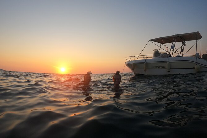 Procida Island Tour by Boat 2h 15m with Swimming and Underwater Photos - Pozzovecchio and the beach from Il Postino