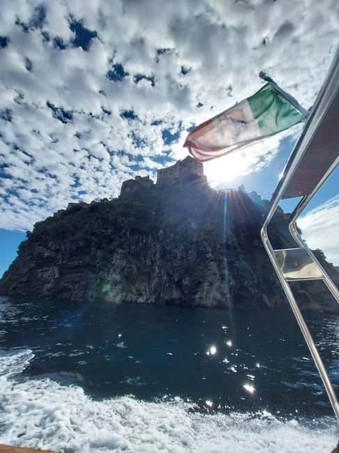 Procida: Sea View Private Boat Tour with Snorkeling - Who will enjoy this private boat ride?