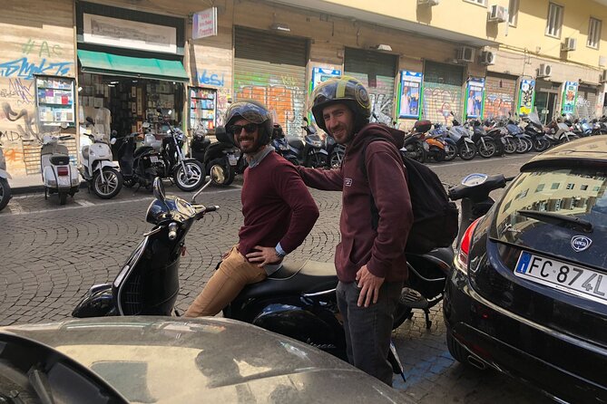 Scooter Tour In Naples - Piazza Trieste e Trento and Bar Gambrinus