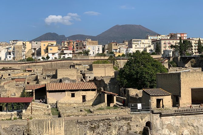 Secret Herculaneum: The Hidden Treasure of Ancient Roman Civilization - House of the Deer and the House of the Wooden Partition