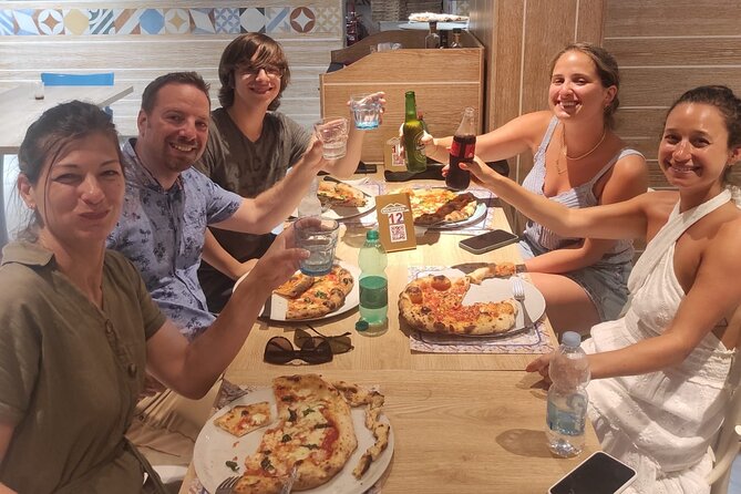 Semi-Private Pizza Making Experience in Naples with Drink - A drink and a social evening