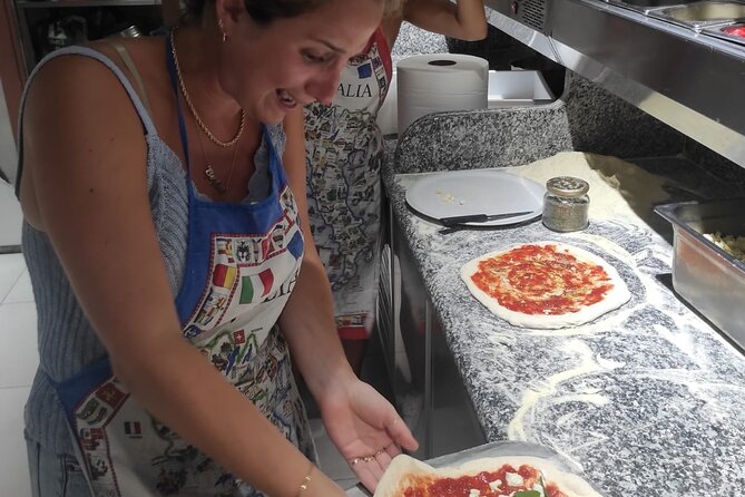 Semi-Private Pizza Making Experience in Naples with Drink - Timing, age limits, and practical planning