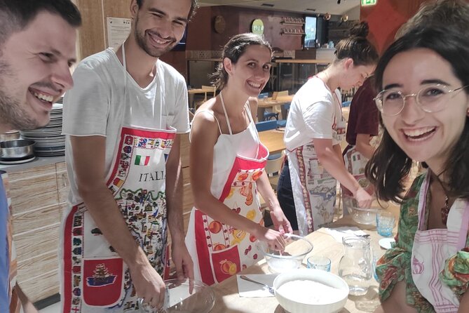 Semi-Private Pizza Making Experience in Naples with Drink - Should you book the Naples pizza class?