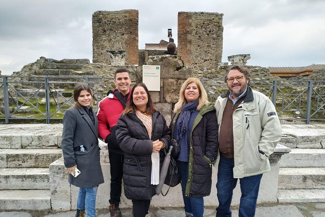 Shore Tour Pompeii Excavations 2-hour visit - Why a private guide changes the Pompeii visit
