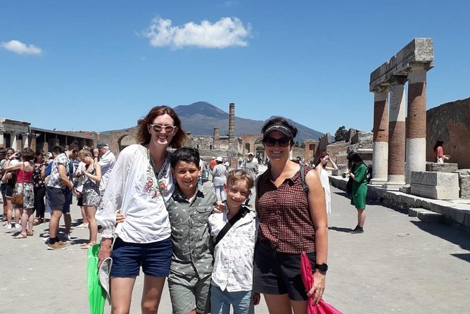 Skip-the-Line Exclusive Private Ancient Pompeii & Vesuvius Volcano Full Day Tour - Casa del Menandro and the private side of Pompeii