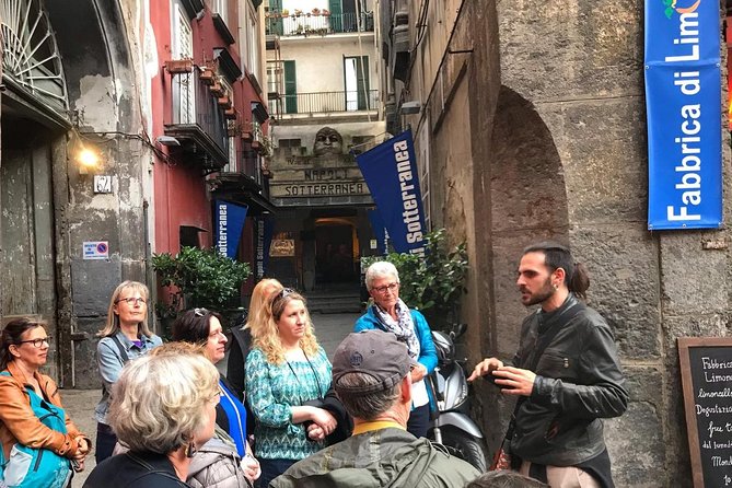 Small Group Street Food and Walking Tour in Naples - Pizza two ways, including the folded street version