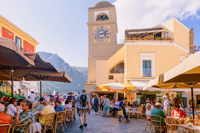 Small Group Tour from Naples to Blue Grotto, Anacapri and Capri - Capri’s Piazzetta and the final free time