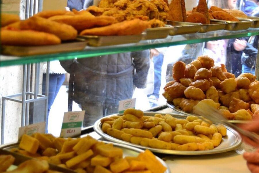 Street food tour: the Neapolitan culinary art - Key points to know before booking