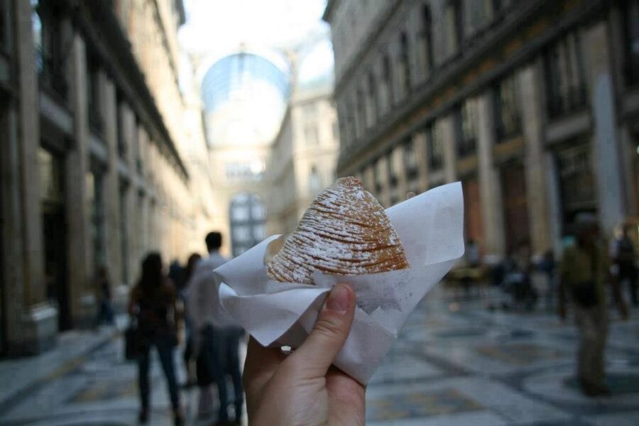 Street food tour: the Neapolitan culinary art - The ingredients that define Naples