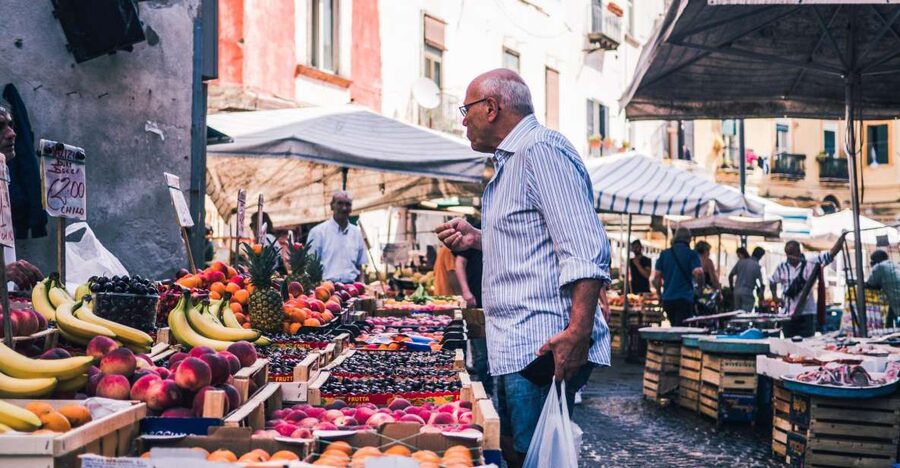 The Best of Naples Private Walking Tour - Walking Via dei Tribunali and San Lorenzo