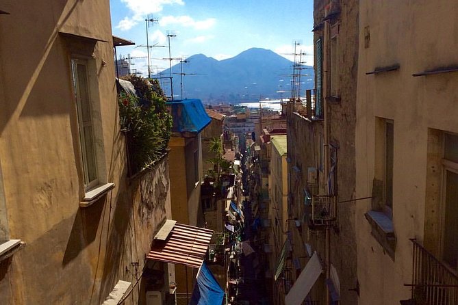The Greatest Walking Tour of Naples: 4h with an Expert Guide - San Gennaro, Spaccanapoli, and the artisan quarter