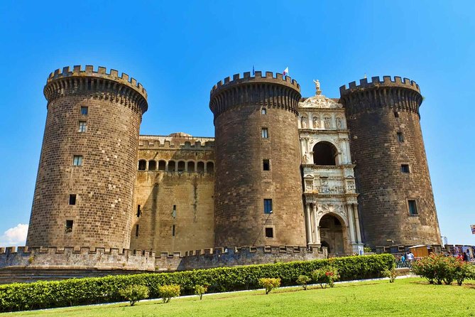 The Perfect Private Walking Tour of Naples with Exclusive Guide - Gesù Nuovo, Santa Chiara, and Spaccanapoli
