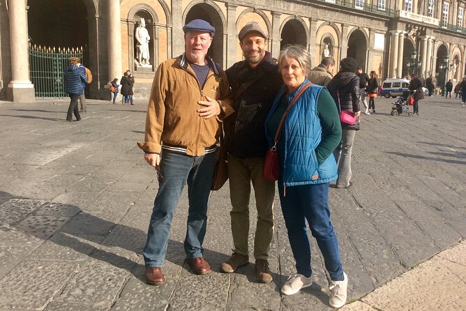 The Perfect Private Walking Tour of Naples with Exclusive Guide - Piazza Municipio and the city’s royal gateway