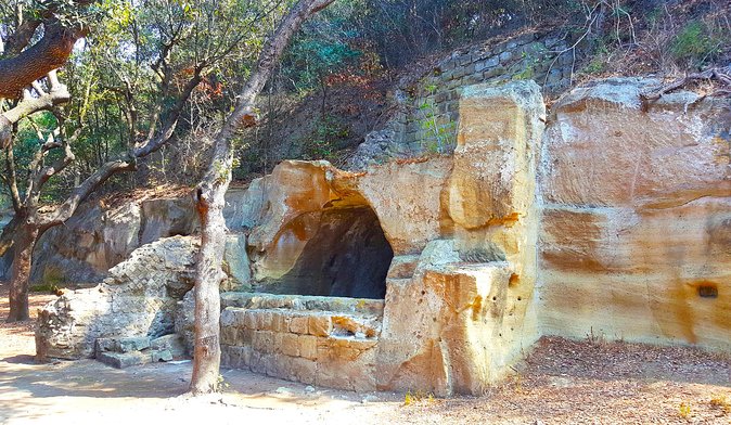 The Phlegrean Fields Discover the ruins of Baia, Cuma and Pozzuoli - What private transport changes