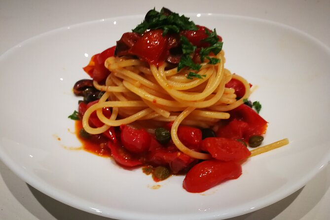 The Ultimate Neapolitan Cooking Class with Local - Why a Naples home kitchen makes a difference