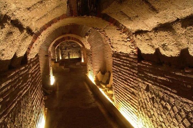 The Underground Naples: a Trip to the Hidden City - Starting at Piazza Bellini