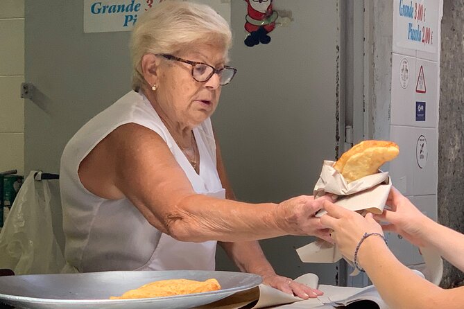 The Unfiltered Street Food & Market Tour of Naples (by Streaty) - Through the Spanish Quarter to Maradona’s shrine