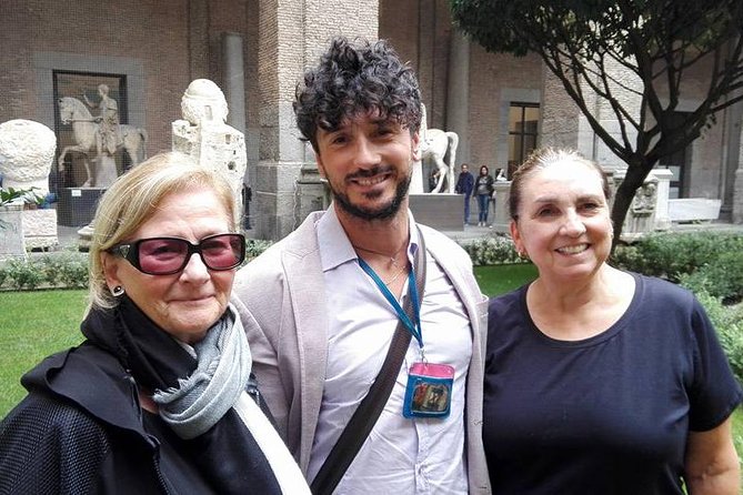 THE WONDERS OF ANTIQUES: The Archaeological Museum of Naples - The Pompeian collection and its famous mosaics