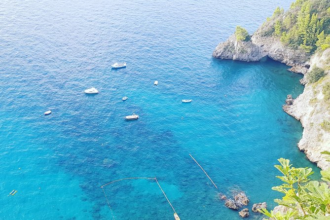 TOUR : EXCLUSIVE AMALFI COAST : Positano Sorrento Pompeii - Positano in one hour