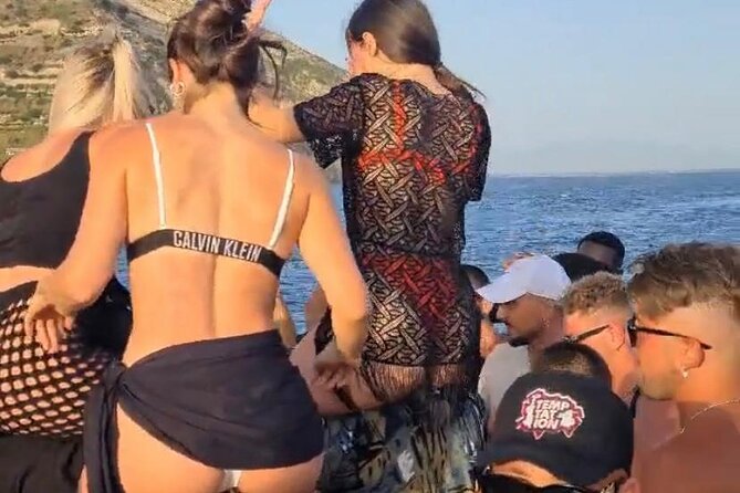 Tour of Ischia Island with Motor Yacht Rocca Corsa - Ischia Ponte and San Montano, the final coastal views