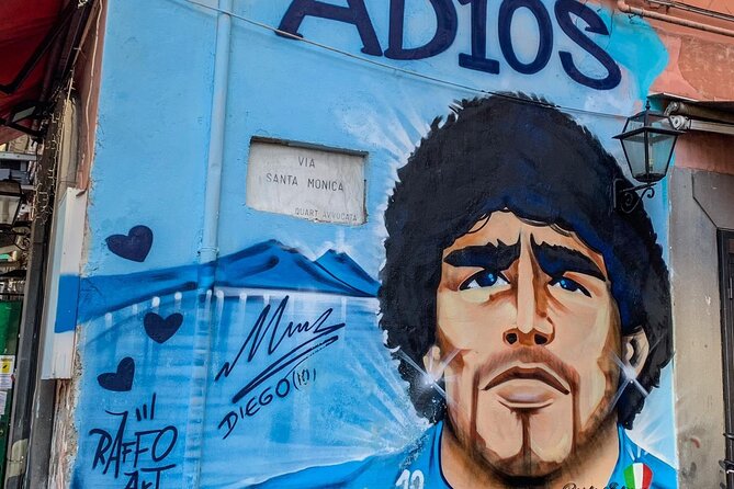 Tour of Naples and his Idol Diego Armando Maradona - What the guide adds to the walk
