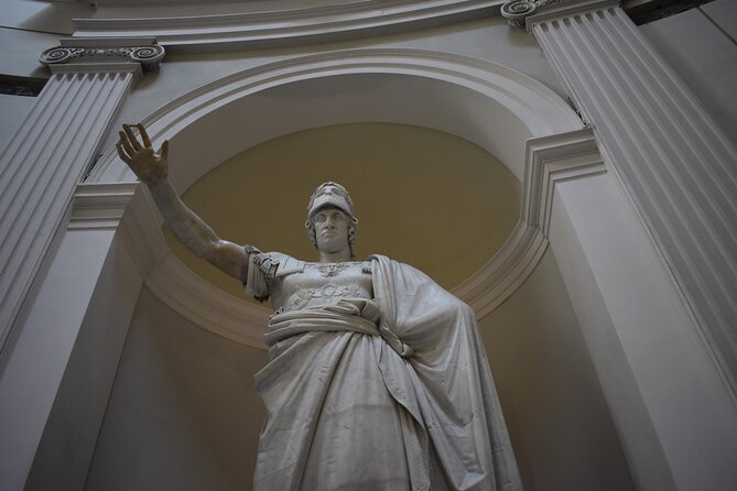 Tour of the Archaeological Museum of Naples - The Farnese statues and the museum’s artistic side