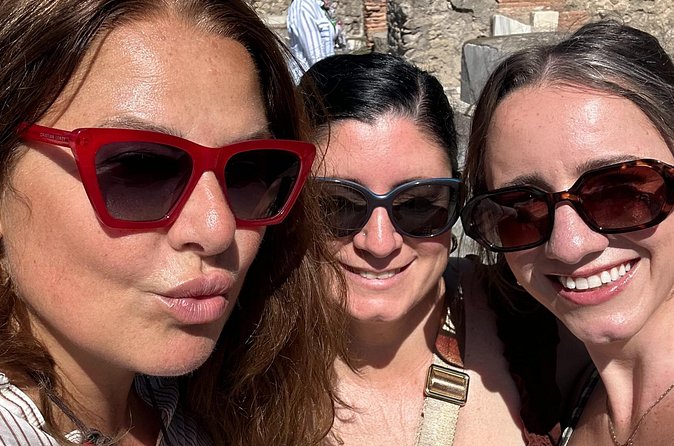 Transfer from Naples to Pompeii or Vice Versa - Why Naples traffic makes a private ride useful