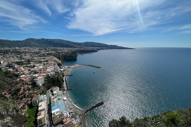 Transfer from Naples to Positano/Sorrento via Pompeii or vice versa - What the private format is really worth