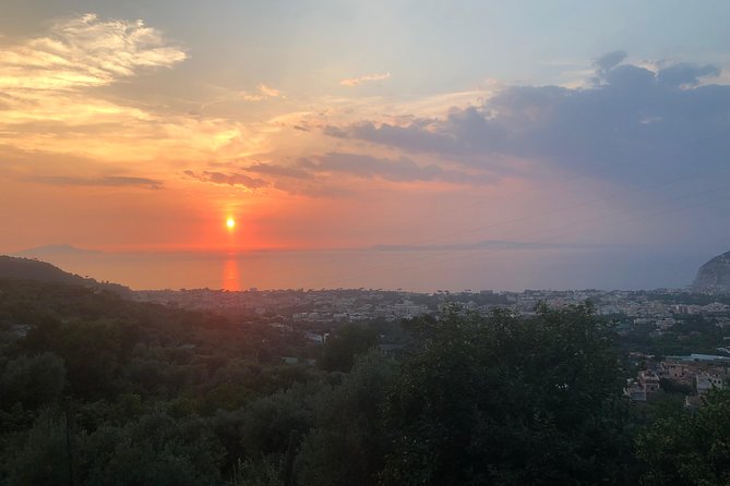 Transfer From Naples To Sorrento - Meeting your driver at the airport, station, or port