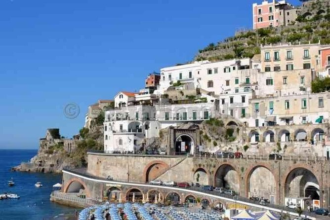Transfer from Naples to the Amalfi Coast or Vice Versa - Key points to know before booking