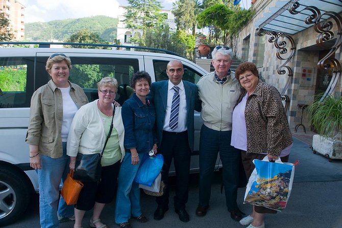 Transfer Naples Positano or vice versa - A driver who does more than point the way