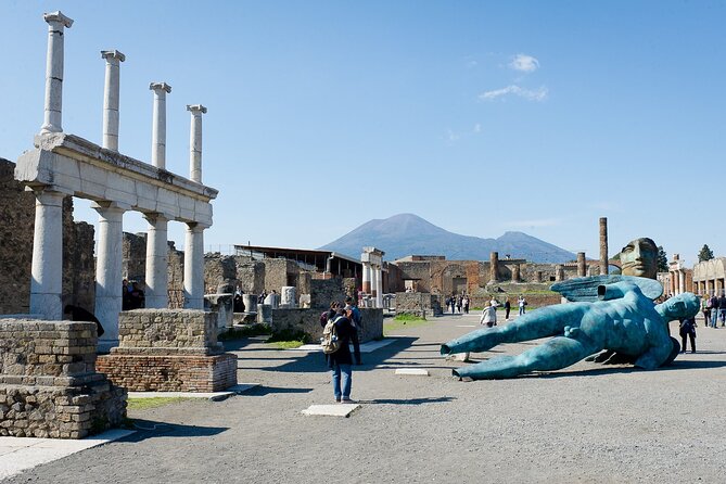 Transfer Naples Sorrento plus Pompeii or vice versa - Two hours at Pompeii: enough or too short?