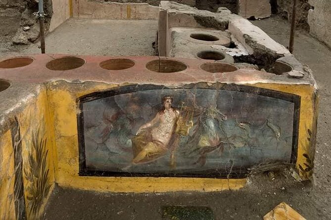 Transfer Naples Sorrento plus Pompeii or vice versa - Lunch and the shape of the day