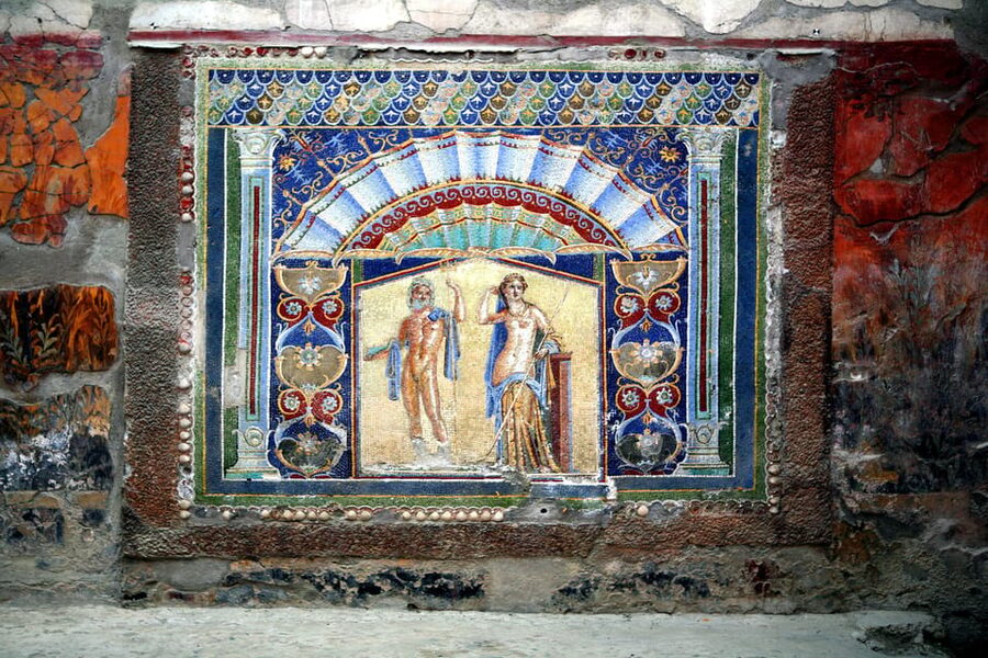 Vesuvius and Herculaneum - Meeting near Pompeii’s Amphitheatre gate