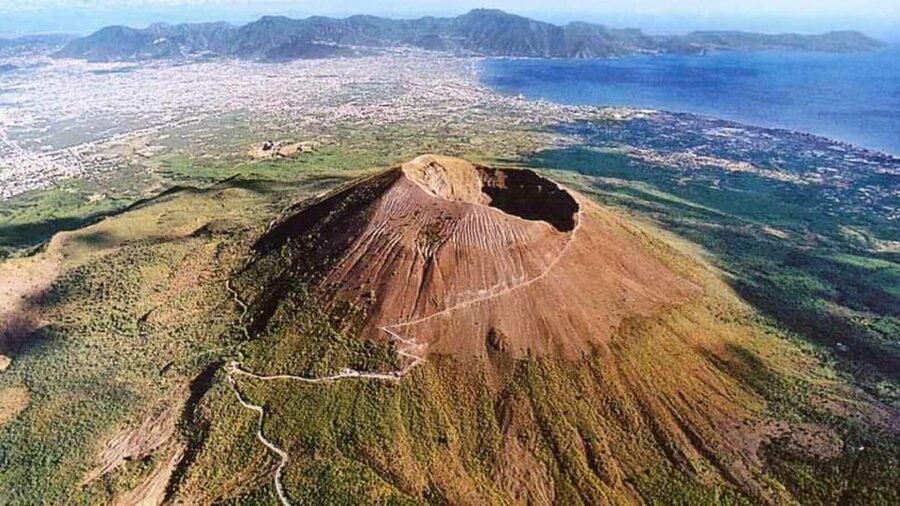 Vesuvius - Herculaneum - Pompeii Excavations Tour - Key points to know before booking