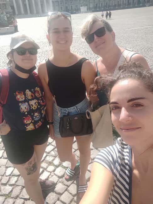 Welcome to Naples: Private Tour with a Local - What the walking route is designed to teach you